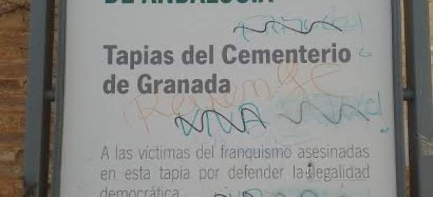 20160620165220-tapia-cementerio-granada.jpg